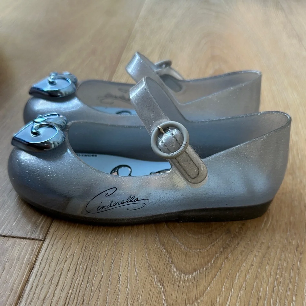 Mini Melissa Cinderella Flats - Picture 2 of 5